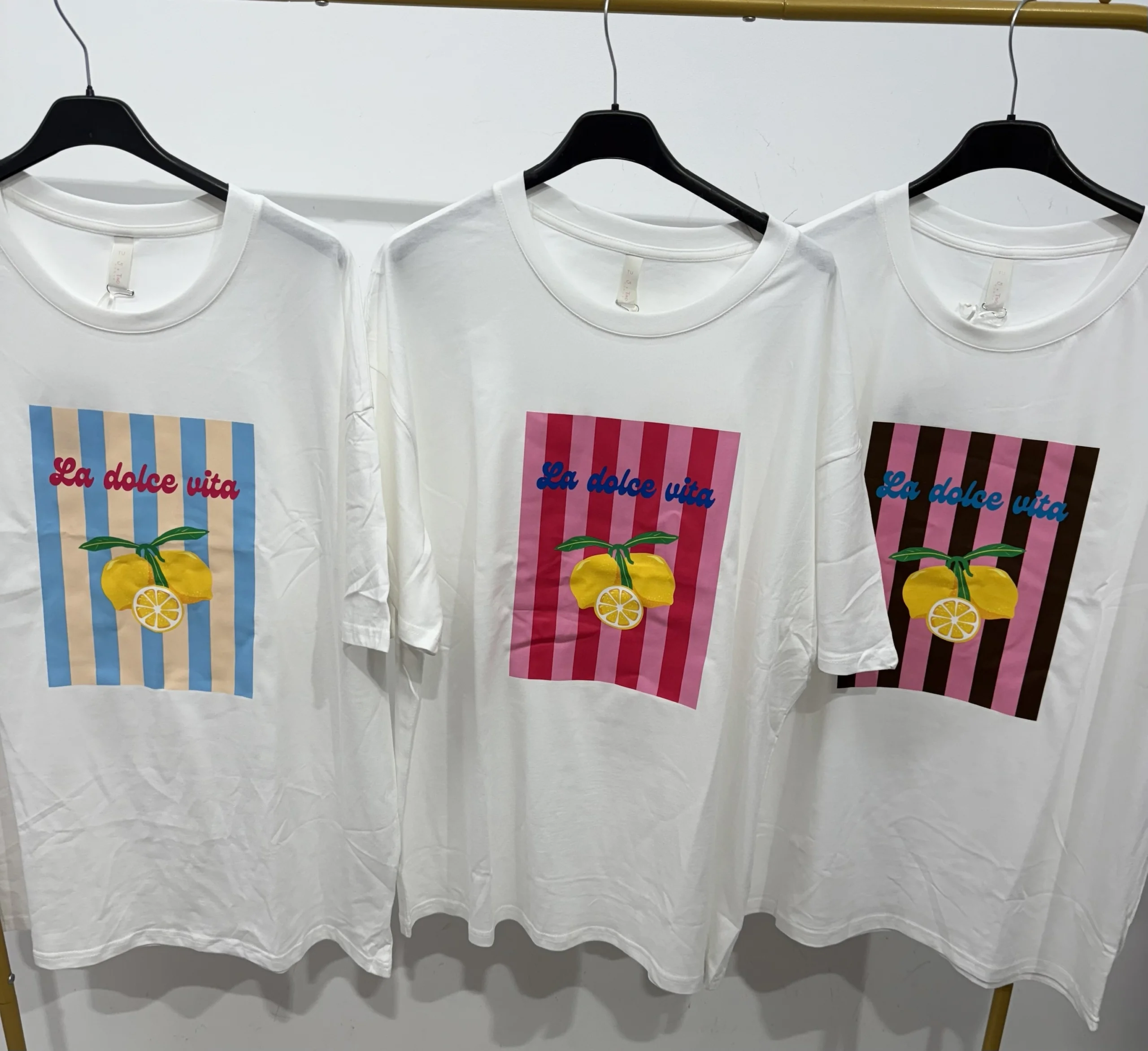 CAMISETA CURVY YANET
